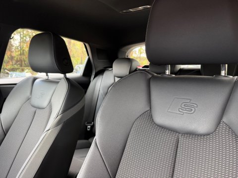 Audi A1 1.0 TFSI 30 S line Sportback Euro 6 (s/s) 5dr 33