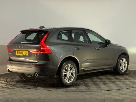 Volvo XC60 D4 MOMENTUM PRO AWD 6
