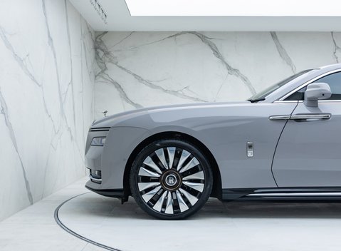Rolls-Royce Spectre 42