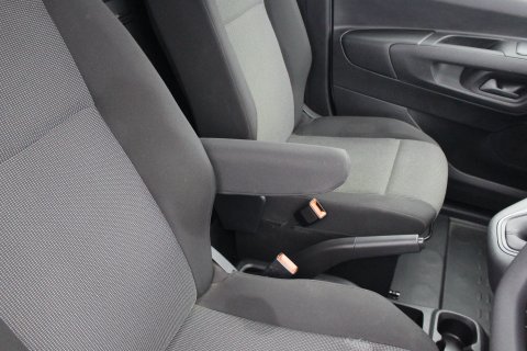 Vauxhall Combo Cargo 1.5 Turbo D 2300 Prime SWB Euro 6 100 ps 27