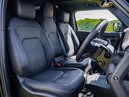 Land Rover Defender D350 X-Dynamic HSE Hardtop 10