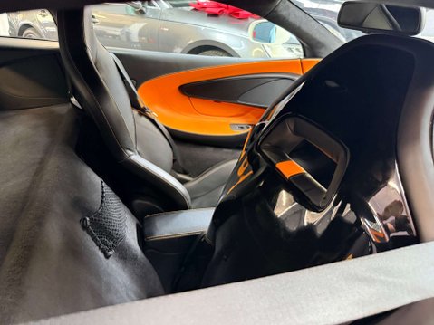 McLaren 570S 3.8T V8 Coupe 2dr Petrol SSG Euro 6 (s/s) (570 ps) 75