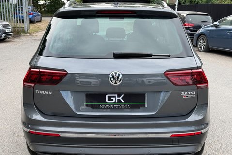 Volkswagen Tiguan SEL TSI BMT 4MOTION DSG - PANROOF - CARPLAY - FULL SERVICE HISTORY 8