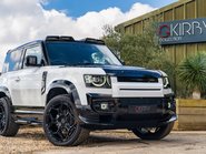 Land Rover Defender 90 Obsidian WideTrak D250 S Hardtop 1