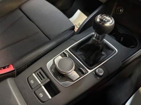 Audi A3 1.5 TFSI CoD 35 Black Edition Euro 6 (s/s) 4dr 23