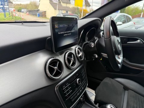 Mercedes-Benz GLA 2.1 GLA200d AMG Line Euro 6 (s/s) 5dr 42