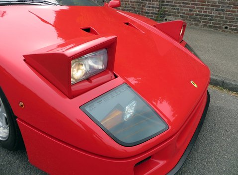 Ferrari F40 15
