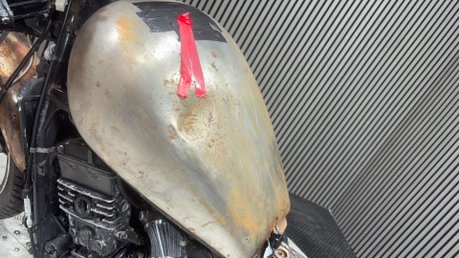 Kawasaki VN 750 VULCAN 750 1984 PROJECT CHOP BREAKER PARTS BIKE 750CC CRUISER 12