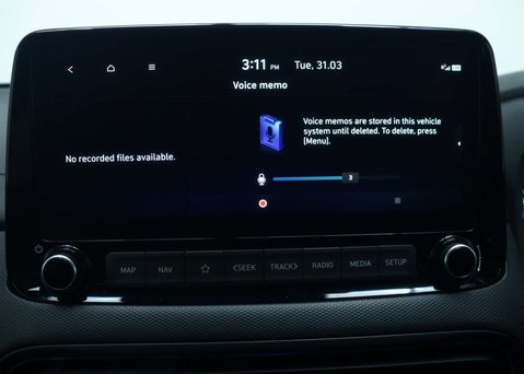 Hyundai KONA 1.6 h-GDi Ultimate SUV 5dr Petrol Hybrid DCT Euro 6 (s/s) (141 ps) 25