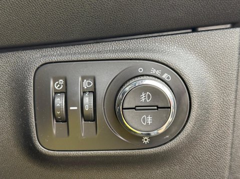 Vauxhall Corsa 1.2i Limited Edition Euro 6 3dr 11