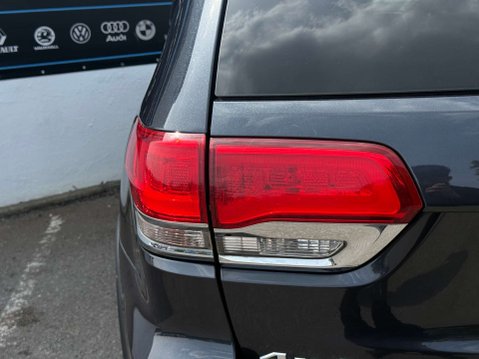 Jeep Grand Cherokee 3.0 V6 CRD Limited SUV 5dr Diesel Auto 4WD Euro 5 (247 bhp) 34