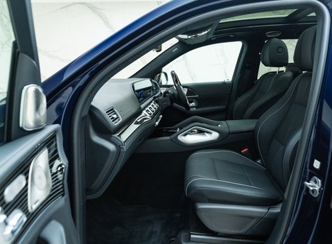 Mercedes-Benz GLS 600 15