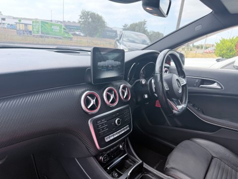 Mercedes-Benz A Class A 200 D AMG LINE PREMIUM 10