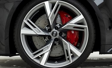 Audi RS6 Avant Vorsprung 8