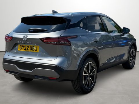 Nissan Qashqai 1.3 DiG-T MH 158 Tekna 5dr 9