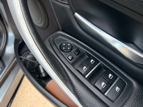 BMW 3 Series 3.0 340i M Sport Auto 5dr 43