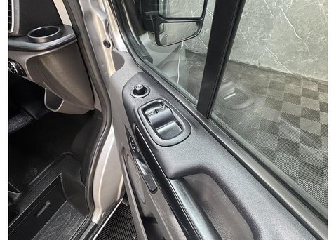 Ford Transit Custom 2.0 300 EcoBlue Limited Panel Van 5dr Diesel Manual L1 H1 Euro 6 (s/s) (130 29