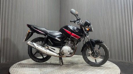 Yamaha YBR 125 2013 36K RUNNING PROJECT BIKE SPARES OR REPAIR 125CC LEARNER 1
