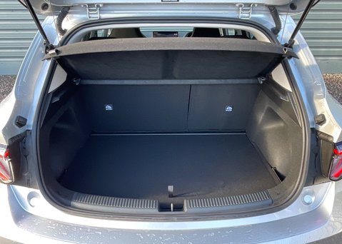 MG MG4 URBAN EV 53.9kWh PREMIUM 11