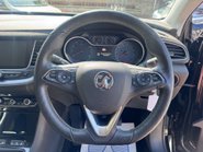 Vauxhall Grandland X SRI NAV 13