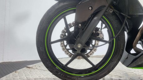 Kawasaki Ninja 2010 24K 33BHP 250CC SPORTS BIKE PROJECT SPARES OR REPAIR 15