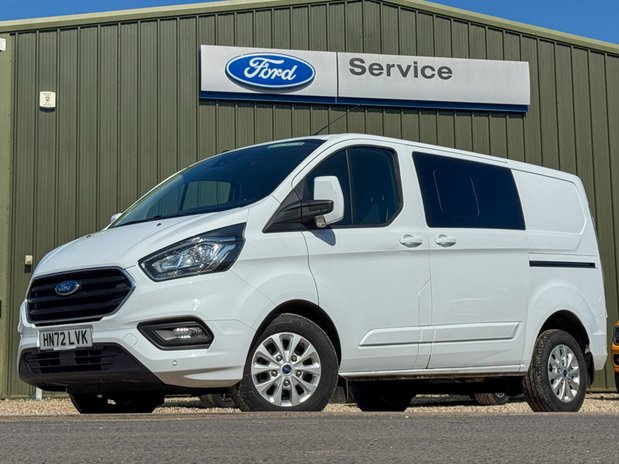 Ford Transit Custom Crew Cab AUTO SWB L1H1 Limited 320 A/C Alloys Cam Nav Sensors EURO 6 2