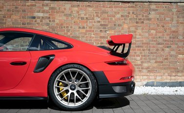 Porsche 911 (991) GT2 RS 36
