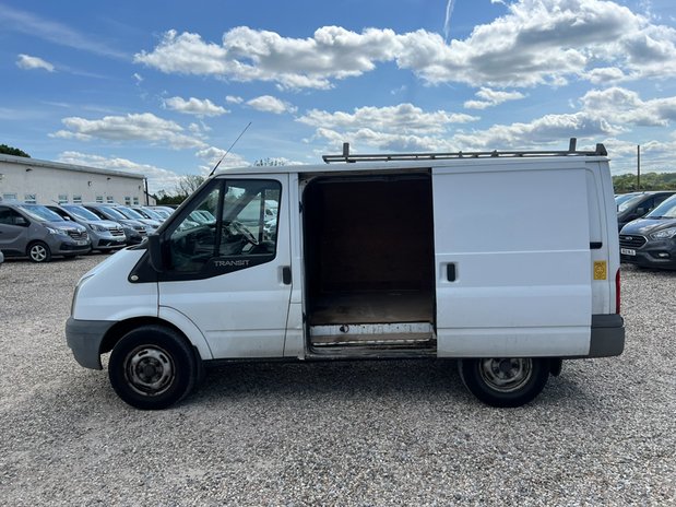 Ford Transit SWB L1H1 Low Roof T330 NO VAT 11