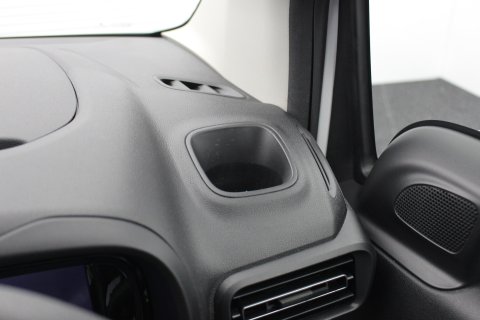 Vauxhall Combo Cargo 1.5 Turbo D 2300 Prime SWB Euro 6 100 ps 26
