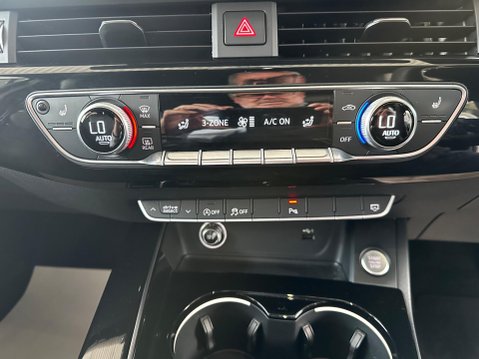 Audi A4 2.0 TDI 35 Black Edition S Tronic Euro 6 (s/s) 5dr 35