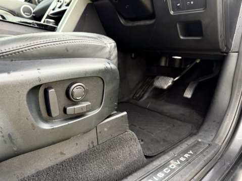 Land Rover Discovery SDV6 HSE 27