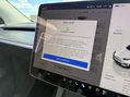Tesla Model Y (Dual Motor) Long Range SUV 5dr Electric Auto 4WDE (384 bhp) 41