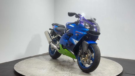 Kawasaki ZX ZX9R 2000 ONLY 6K 1 OWNER RUNNING PROJECT BIKE SPORT BIKE 3