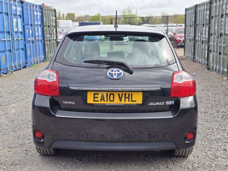 Toyota Auris 1.8 VVT-h T Spirit Hatchback 5dr Petrol Hybrid CVT Euro 5 (s/s) (136 ps) 12