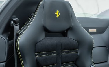 Ferrari 812 GTS 19
