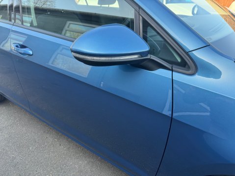 Volkswagen Golf SE TSI BLUEMOTION TECHNOLOGY 9