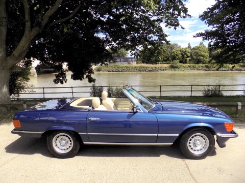 Mercedes-Benz SL Series 380 SL 16