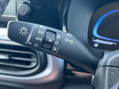 Hyundai i10 MPI PREMIUM 31
