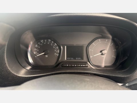 Vauxhall Vivaro 2.0 Turbo D 3100 Edition L2 H1 Euro 6 (s/s) 5dr 16