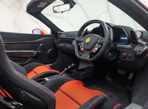 Ferrari 458 Speciale Aperta 12