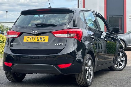 Hyundai ix20 1.4 Blue Drive SE Nav Hatchback 5dr Petrol Manual Euro 6 (s/s) (90 ps) 3