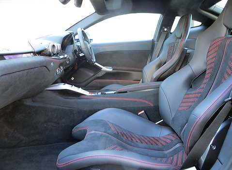 Ferrari F12 Berlinetta 13