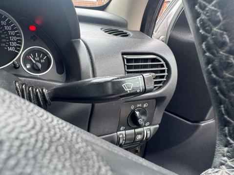 Vauxhall Corsa 1.2i 16v Design 5dr (a/c) 18