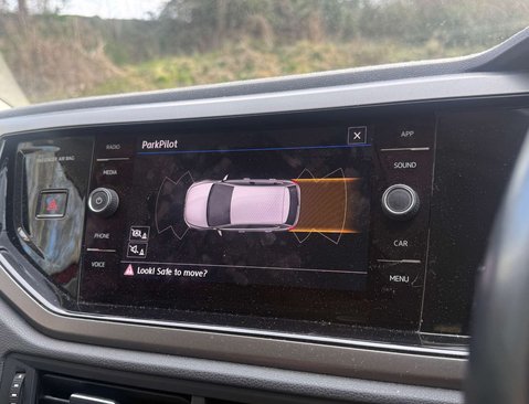 Volkswagen Polo 1.0 Polo Match TSi 5dr 21