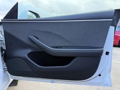 Tesla Model 3 Saloon 4dr Electric Auto RWD (208 ps) 33