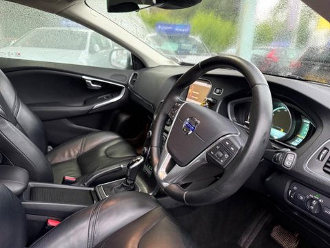 Volvo V40 2.0 D3 SE Lux Nav Geartronic Euro 5 (s/s) 5dr 36