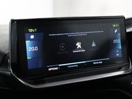 Peugeot 2008 GT PREMIUM 39