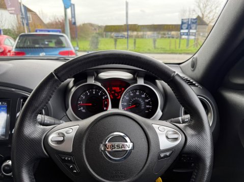 Nissan Juke 1.6 Acenta Euro 5 (s/s) 5dr 28