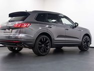 Volkswagen Touareg 3.0 Touareg V6 Black Edition TDI Auto 4WD 5dr 11