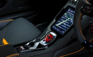 Lamborghini Huracan LP640-4 EVO 14